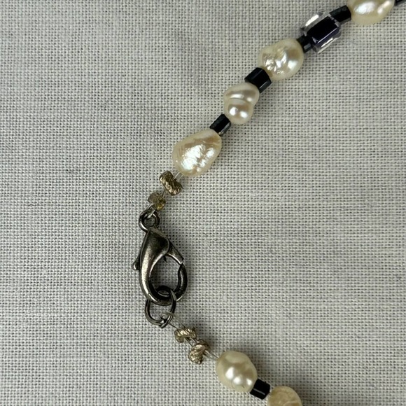 Beaded Bracelet - Picture 2 of 2